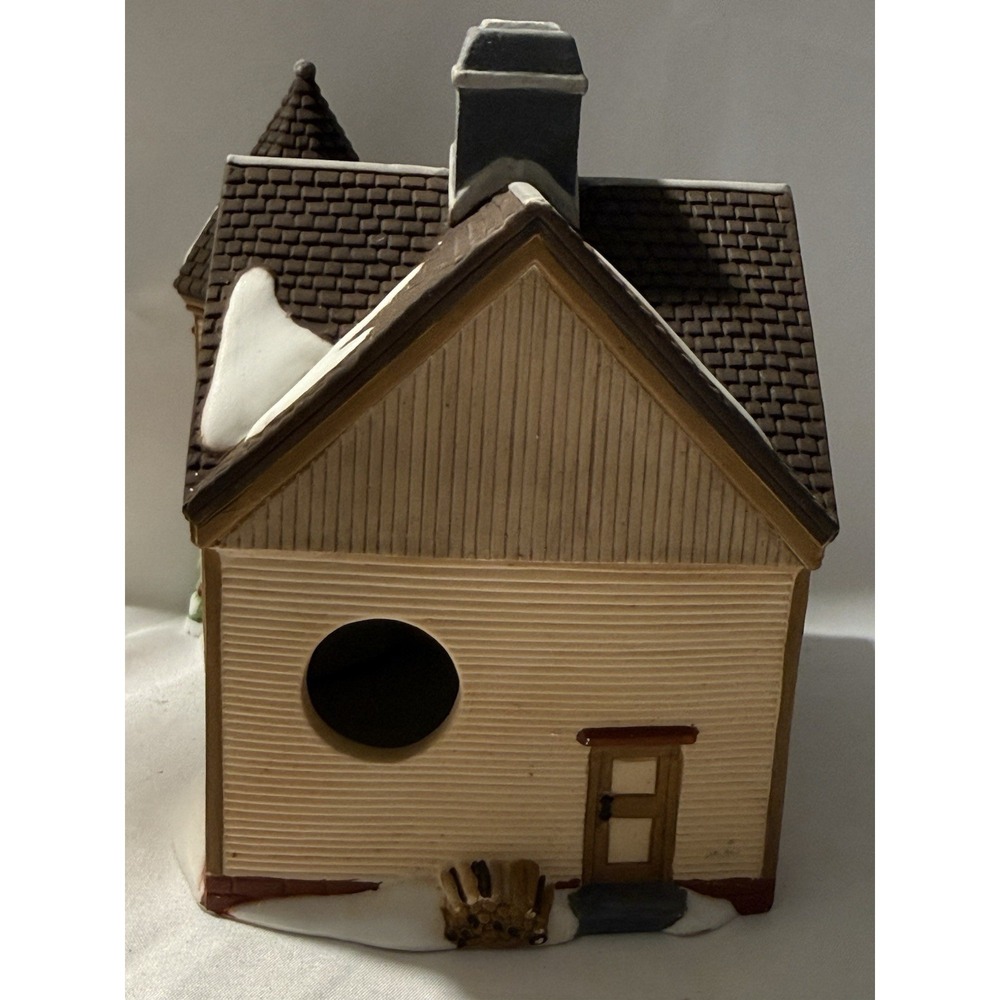 Dept 56 Thomas T Julian House New England Village 5657-0 w Box Lights Up - Picture 10 of 14